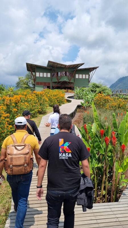 Hotel El Nido Del Cóndor / Viajando por Colombia 