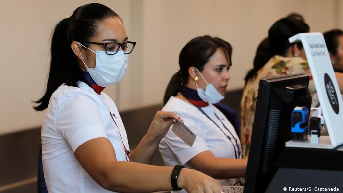 image for Perú reabre el transporte aéreo y terrestre después de 120 dias