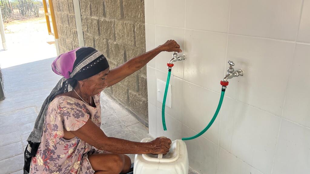 image for Ecopetrol lleva agua potable a 82 comunidades Wayúu de La Guajira