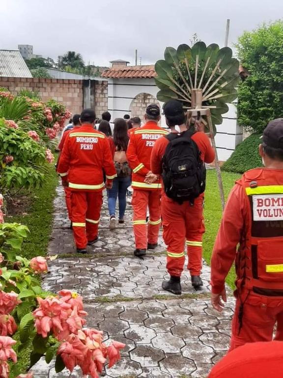 image for Bomberos que se fueron en medio de la pandemia del coronavirus