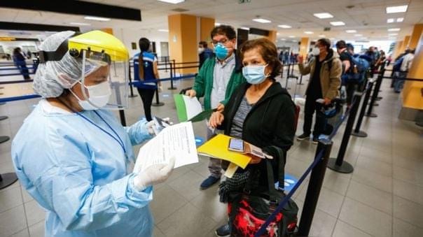 image for Gobierno suspenderá cuarentena para turistas que ingresen al país