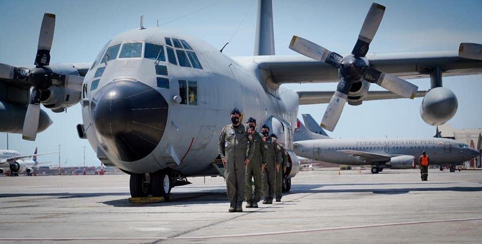 image for Aterriza en suelo peruano dos aviones Hercules KC-130 