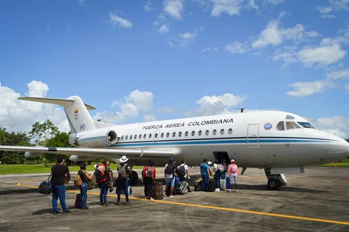 image for Universitarios regresan al Putumayo en vuelo humanitario