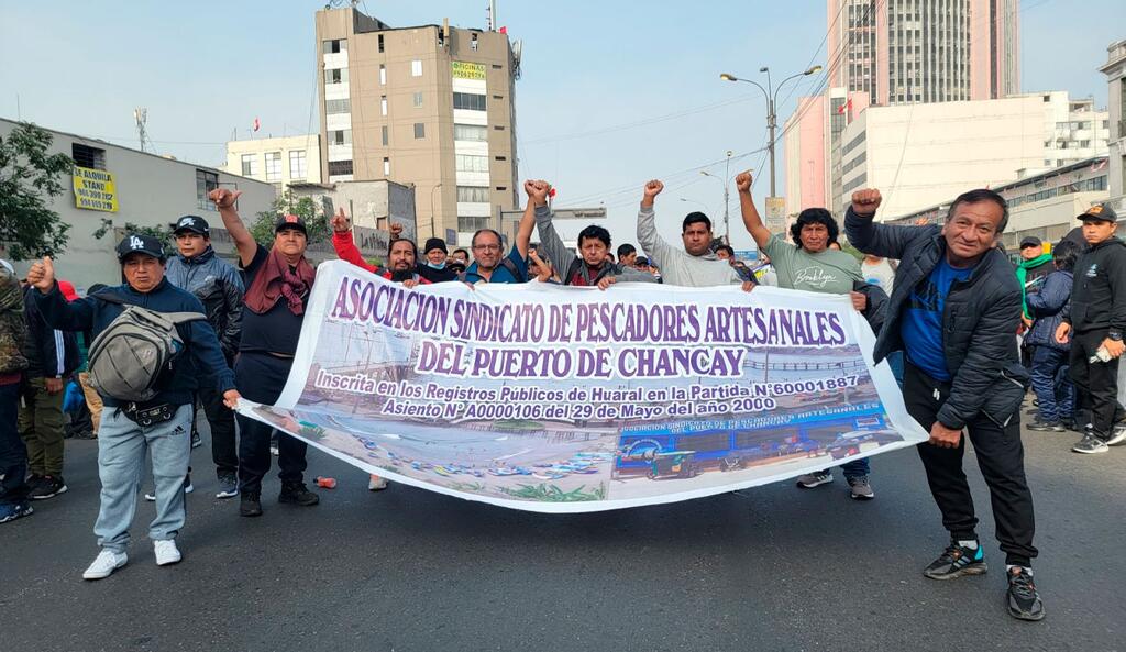 image for Pescadores artesanales protestan contra Repsol