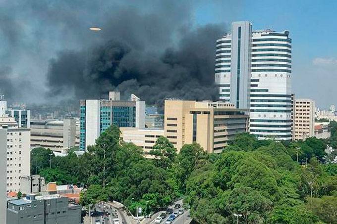 Incêndio em um hospital em São Paulo