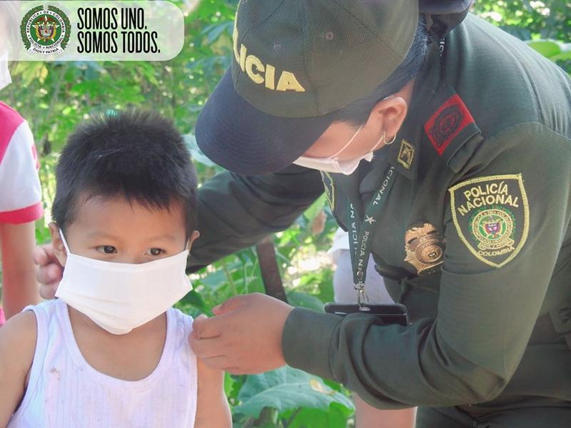 NUESTRA POLICÍA PROTEGIENDO CADA DÍA A NUESTROS NIÑOS Y NIÑAS 