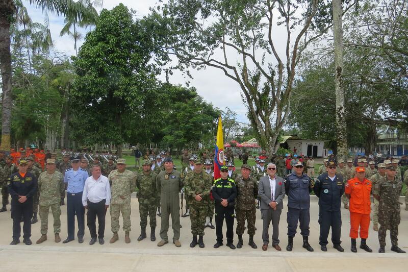 Una vez más, su Fuerza Aérea participó en la izada de pabellón Tripartita en el Amazonas