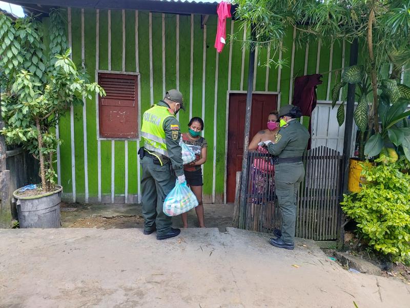 POLICÍA NACIONAL AUMENTA LAS ACCIONES POR EL BIENESTAR DE LAS FAMILIAS EN EL AMAZONAS 