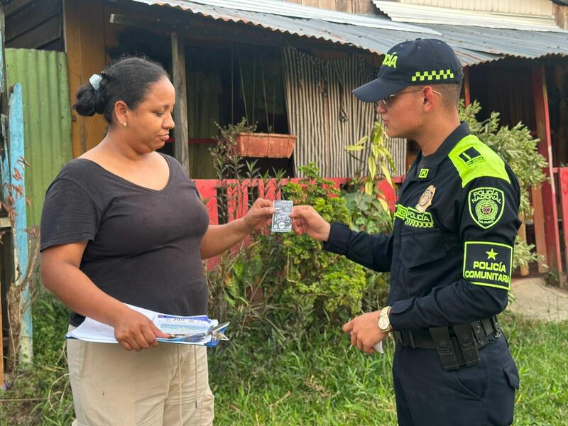 POLICÍA REALIZA CAMPAÑAS CONTRA EL HURTO 