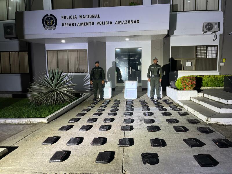 POLICÍA HALLÓ MÁS DE 60 KILOS DE MARIHUANA 