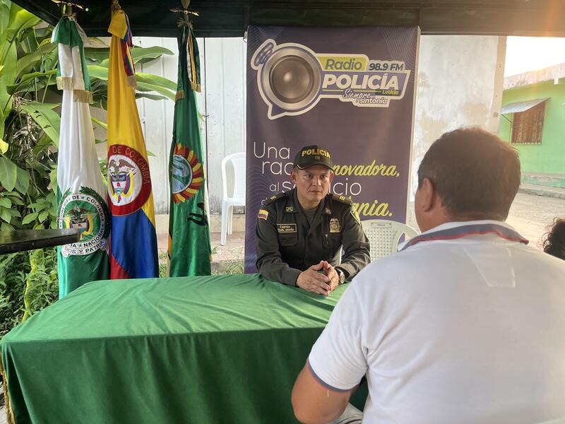 CUÉNTELE AL COMANDANTE EN EL BARRIO PORVENIR CASTAÑAL