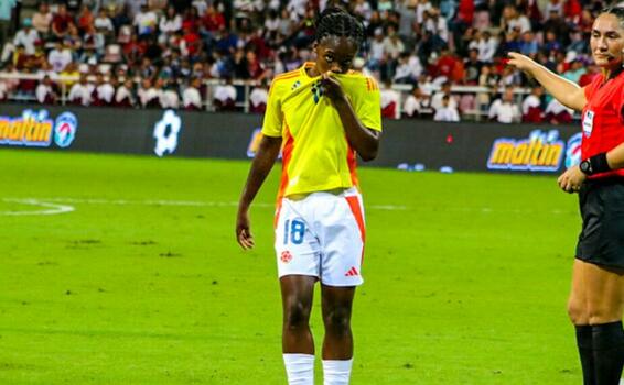 image for Linda Caicedo marca dos goles ante  Venezuela en un amistoso