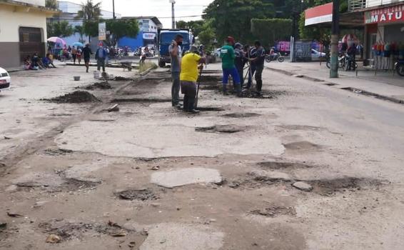 image for Operação Tapa Buraco na Rua Marechal Mallet