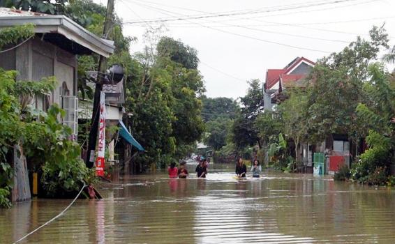 Calle inundada tras la tormenta Usman