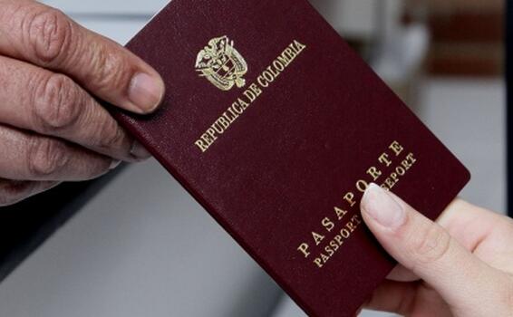 image for Expida el pasaporte colombiano de forma más rápida