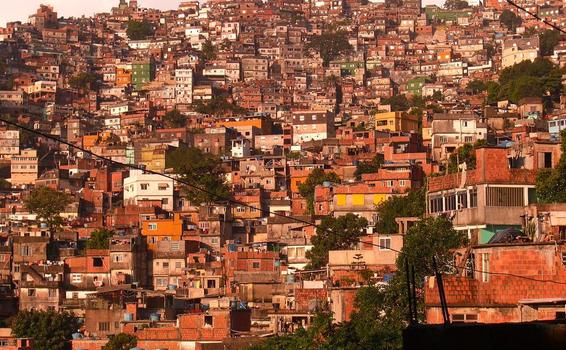 image for Proponen salario mínimo para colombianos en pobreza