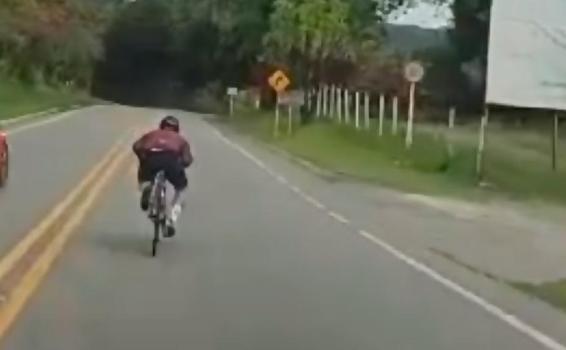 image for Ciclista se salvó de morir en un accidente en vías de Santander