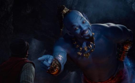 Will Smith se muestra de azul 