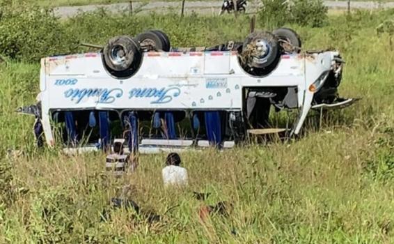 Carro despues de caer a un abismo