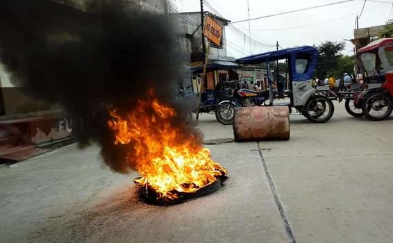 image for Bloquean calle Imperio y Salverry en distrito de San Juan Bautista