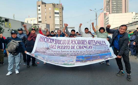 image for Pescadores artesanales protestan contra Repsol