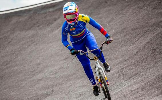 image for Antioqueños representan a Colombia en mundial de BMX