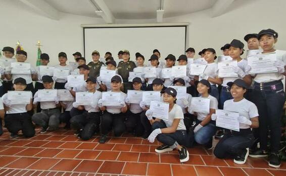 CLAUSURA DE LA POLICÍA CIVICA JUVENIL EN LETICIA