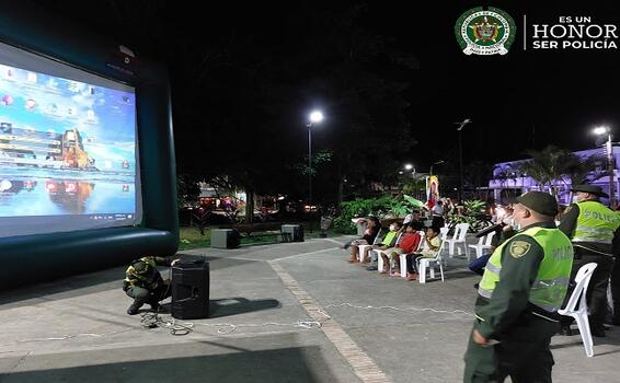 ACOMPAÑAMOS LA CELEBRACIÓN  DEL DÍA DE LAS VELITAS CON PLANES DE CONTROL Y DE PREVENCIÓN