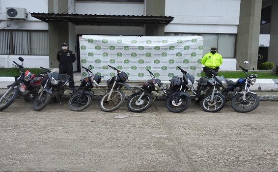 EFECTUAMOS RECUPERACIÓN DE 08 MOTOCICLETAS HURTADAS, EN CONJUNTO CON LA POLICÍA  CIVIL DE BRASIL