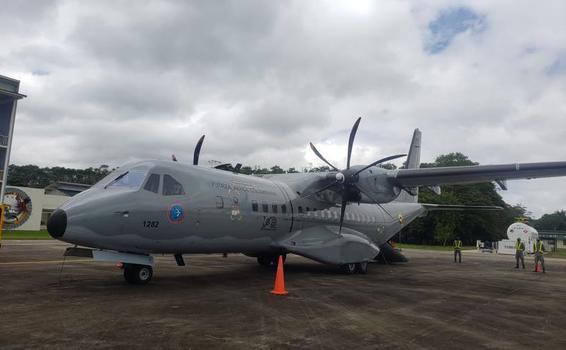 Avión de su Fuerza Aérea, transportó cinco toneladas de alimentos a área no municipalizada del Amazonas