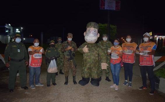 POLICIA NACIONAL DA EJEMPLO DE RECIPROCA SOLIDARIDAD EN LA LÍNEA DE FRONTERA CON BRASIL   