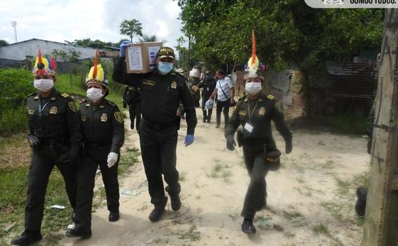 POLICÍA NACIONAL EN EL AMAZONAS APOYA CAMPAÑA PRESIDENCIAL “COLOMBIA ESTÁ CONTIGO” 