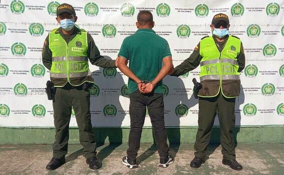 CAPTURADO UN HOMBRE POR EL DELITO DE FABRICACIÓN, PORTE DE ARMAS, MUNICIONES DE USO RESTRINGIDO Y PRIVATIVO DE LAS FUERZAS ARMADAS