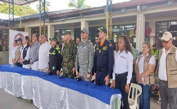 POLICÍA BRINDA UN PARTE DE TRANQUILIDAD EN EL INICIO DE LAS ELECCIONES REGIONALES 2023