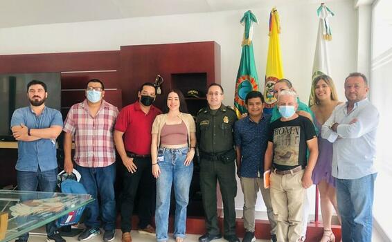 POLICÍA EN AMAZONAS EXALTÓ LA IMPORTANTE LABOR DE LOS PERIODISTAS EN SU DÍA