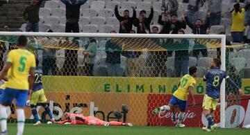 image for Seleção vence com gol a Colômbia