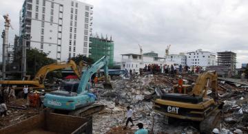 image for Derrumbe de edificio en Camboya deja al menos 17 muertos