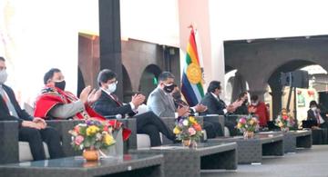 image for Gobernador de Loreto participa en IV Cumbre de la Descentralización