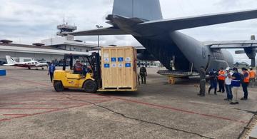 image for Fuerza Aérea traslada  planta generadora de oxígeno medicinal