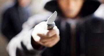 image for Pillaron a dos jóvenes intimidando con arma blanca para cometer un robo en La Candelaria 