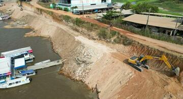 image for Muro de arrimo está em 15 por cento  de construção