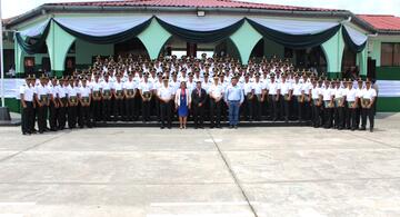 image for Nuevos suboficiales fortalecen la seguridad ciudadana en Iquitos